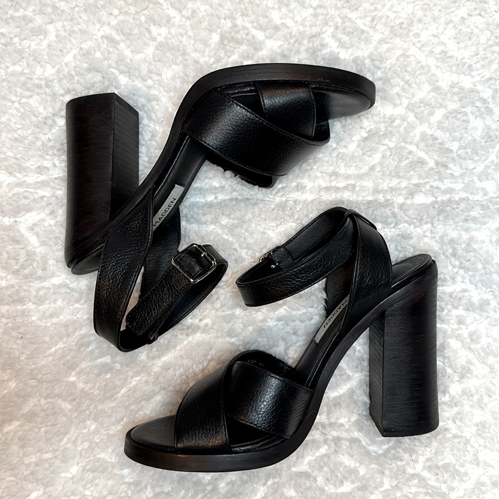 Steve Madden Leather Heels Size 6.5